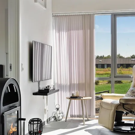 度假居 4 Bedroom Lovely In *